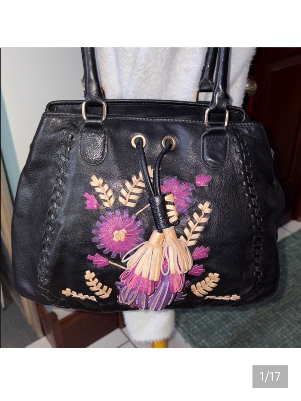 Isabella Fiore shoulder bag floral stitched leather purple/cream/black whipsti